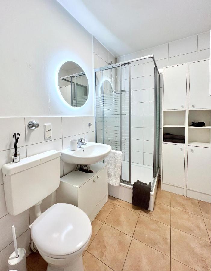 וופרטל Sabe Apartment: Balcony + Free Parking + Netflix מראה חיצוני תמונה